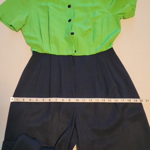 Vintage J.S.J. Petites Jumpsuit Size 10P Vibrant Green and Navy 80s Neon - Picture 8 of 10